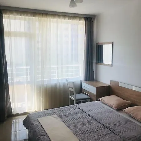Apartamento Апартамент Анна
